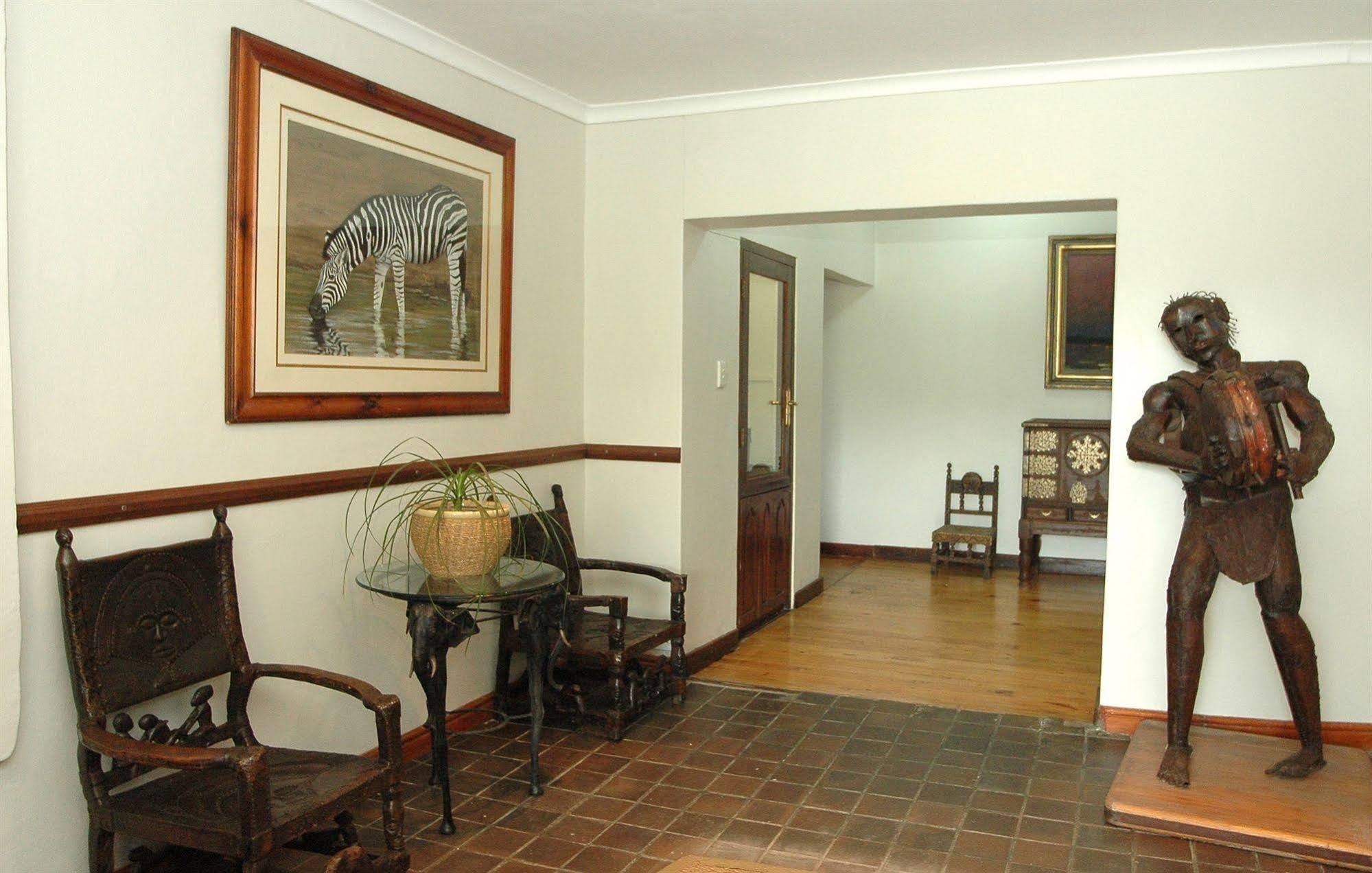 Baleens Hotel เฮอร์มานุส ภายนอก รูปภาพ